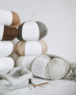 Garn Silky Wool Strikking, pynt, garn og strikkeoppskrifter