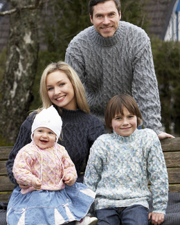 Beskrivning Familjetröja med flätmönster