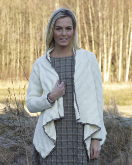 Beskrivning Kofta draperad