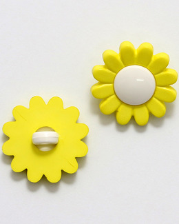 Knapp Daisy 17 mm gul/vit