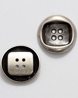 Knapp metall 25 mm