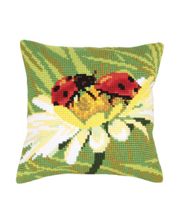 Broderikit Kudde Nyckelpigor