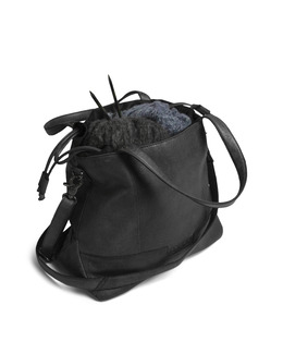 Lofoten axelremsväska svart