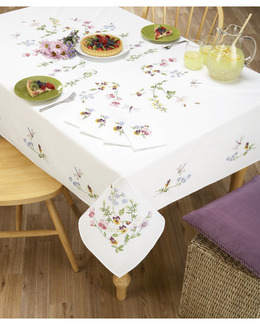 Broderikit Middagsduk Trollslända