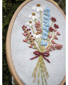 Broderikit Tavla Sommarbukett