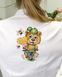 Korsstygnskit Söt Björn