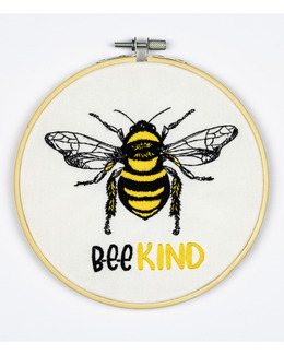Broderikit Tavla Bee Kind