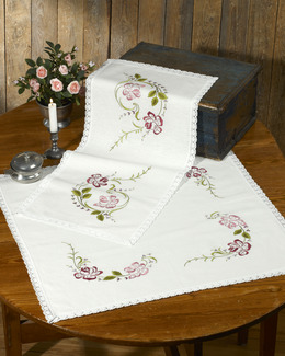Broderikit Löpare Slingrande blommor