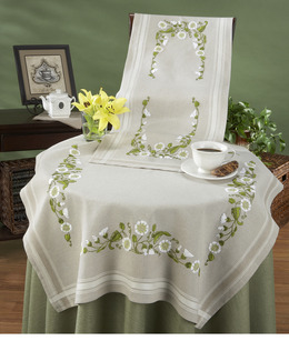 Broderikit Duk Vit blomkrans med eller utan garn