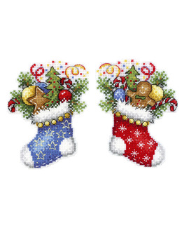 Broderikit Plastic canvas Julstrumpor 2-pack