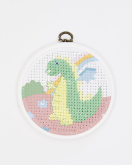 Broderikit Tavla Drake