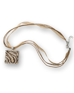 Halsband Sand