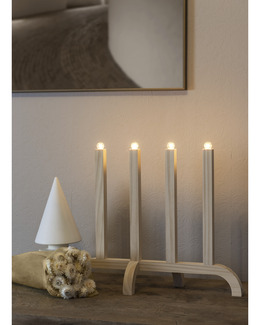Adventsljusstake Mona LED av trä